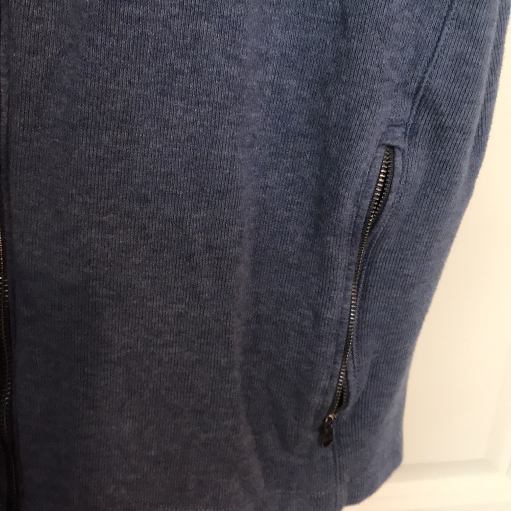 M Polo Vest - Picture 4 of 5